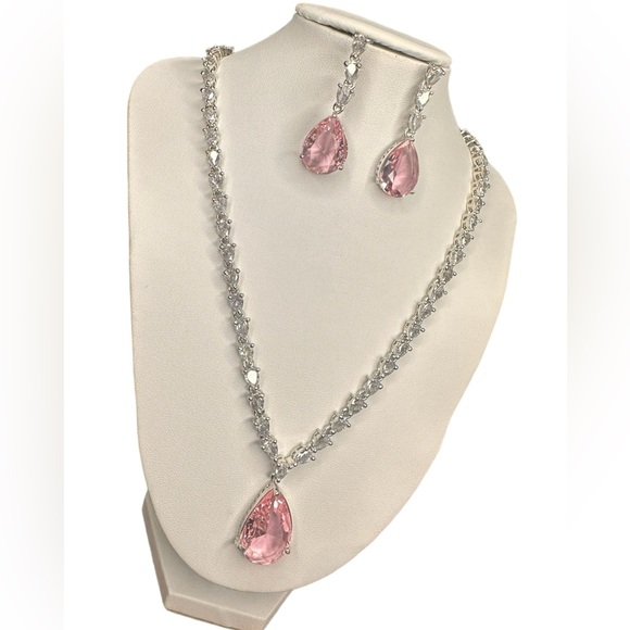 Glam Crystal Diva Tear Drop Pink Citrine Necklace on Titanium, 12 inches long - Picture 3 of 4